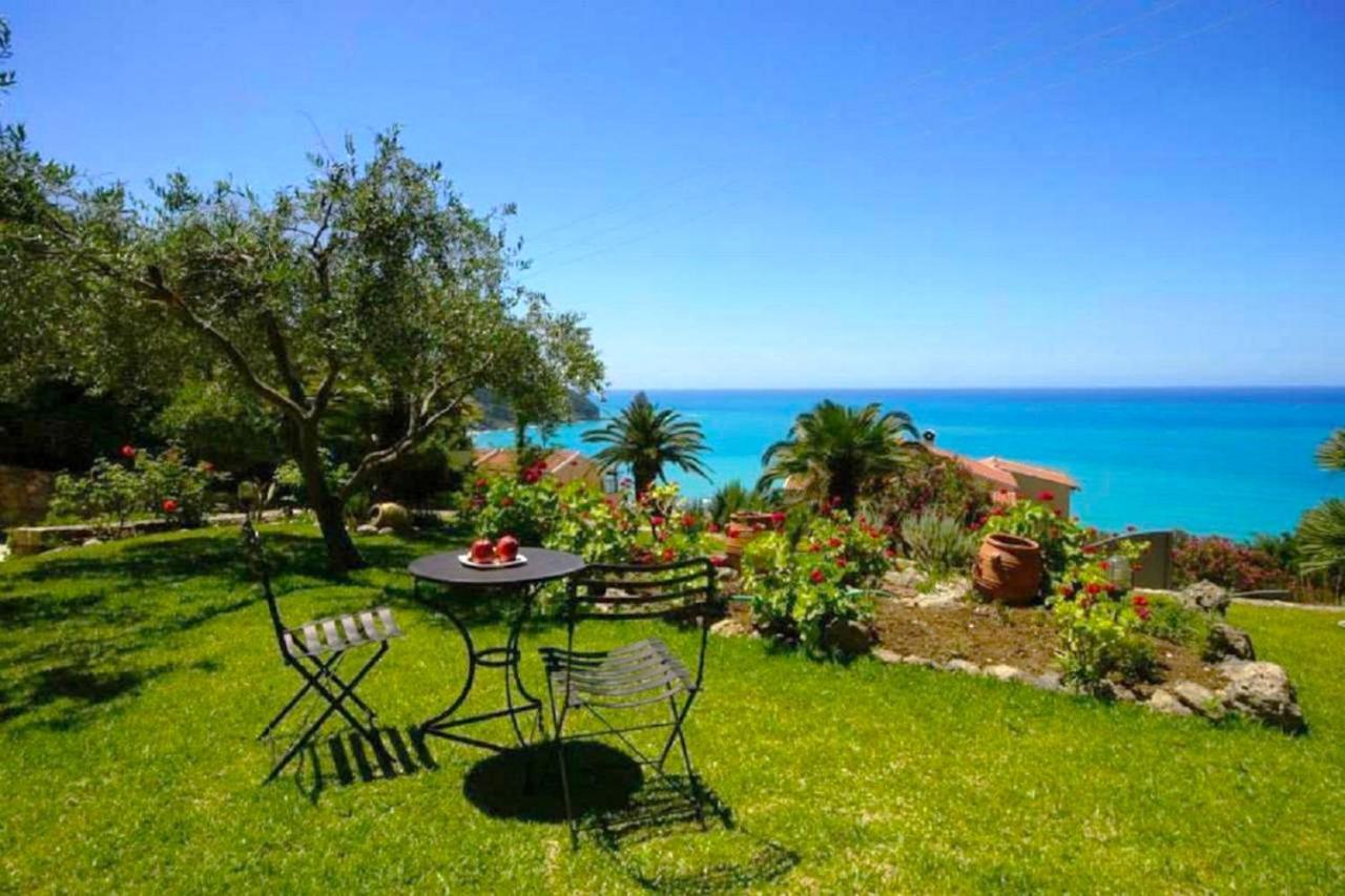 Natalia Apartment B With Panoramic Sea Views Of Agios Gordios Bay Bagian luar foto