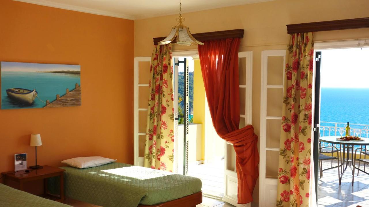 Natalia Apartment B With Panoramic Sea Views Of Agios Gordios Bay Bagian luar foto